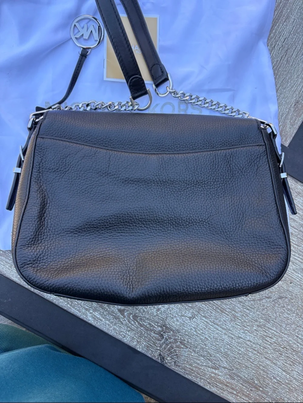 Michael Kors Black Pebbled Leather Shoulder Bag with branded dusty - Picture 4 of 7
